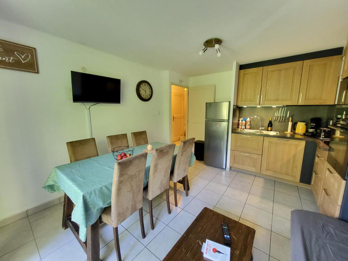 Appartement Dans Chalet Avec Piscine Couverte Saint-Gervais-les-Bains Exteriér fotografie